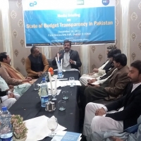 Mr.Shahid Irfan Field coordinator Masro trust  is sharing  the state of budget transparency report during media briefing in district DI Khan